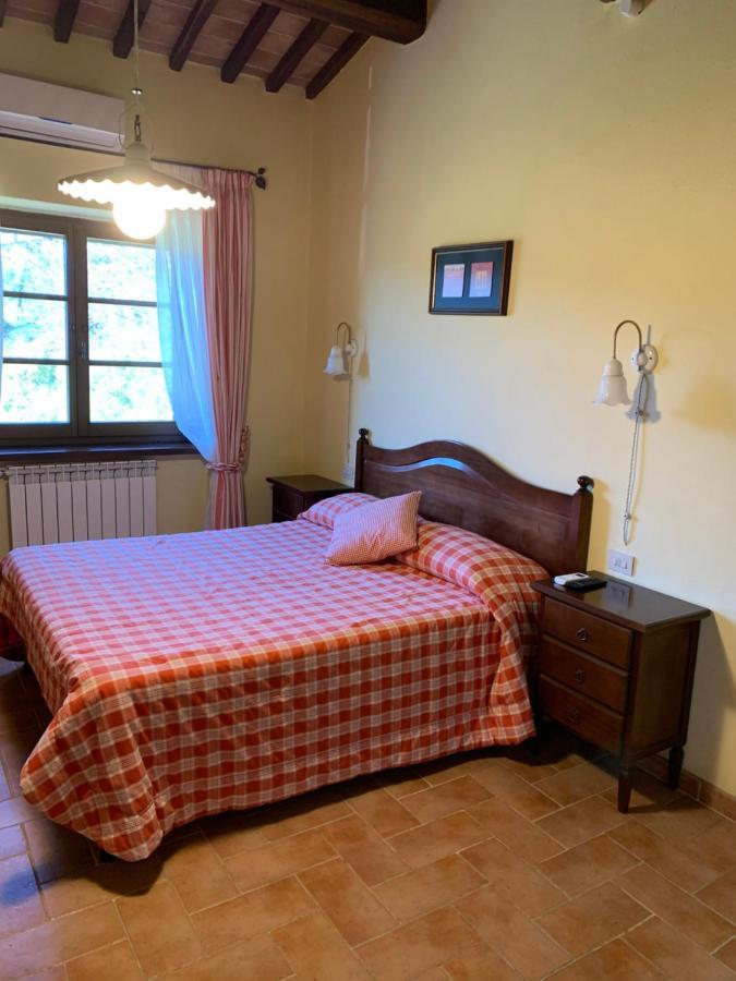 Agriturismo Fraschetta Montalcino Buitenkant foto