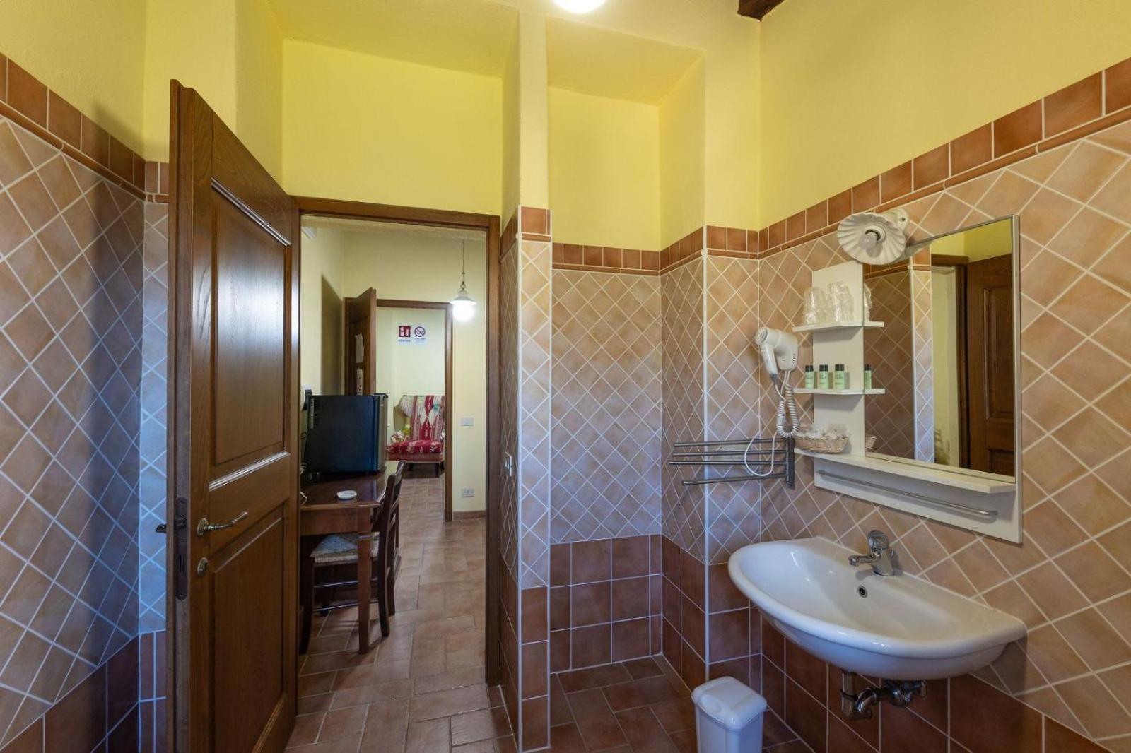 Agriturismo Fraschetta Montalcino Buitenkant foto