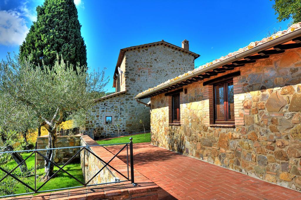 Agriturismo Fraschetta Montalcino Buitenkant foto