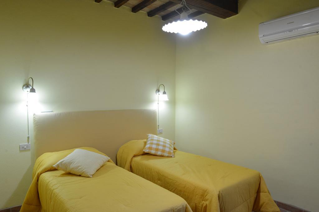 Agriturismo Fraschetta Montalcino Buitenkant foto