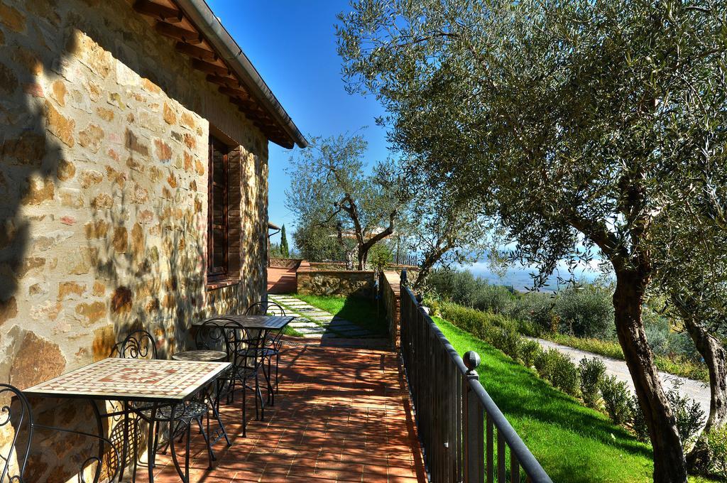 Agriturismo Fraschetta Montalcino Buitenkant foto